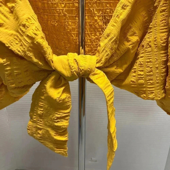 LUSH WOMENS SIZE S CROP TOP TIE FRONT YELLOW NWT - Picture 5 of 6